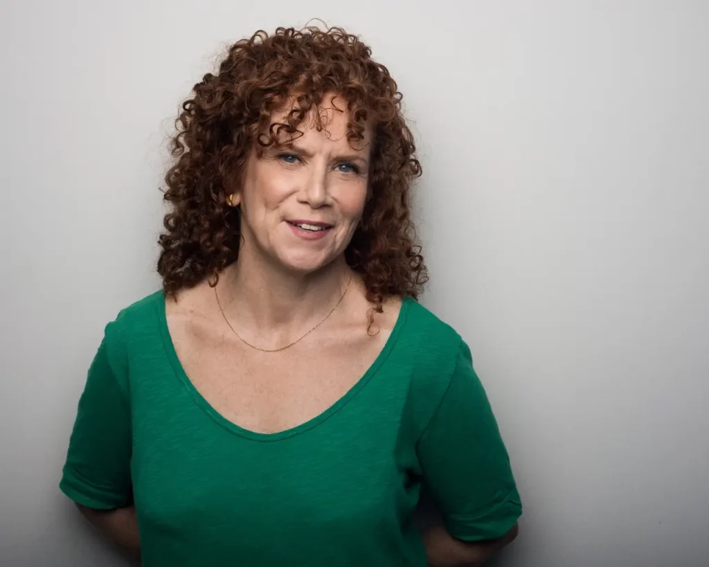 Amy Stiller Biography: Age, Net Worth, Instagram, Movies, Height, Wikipedia, Husband, Children