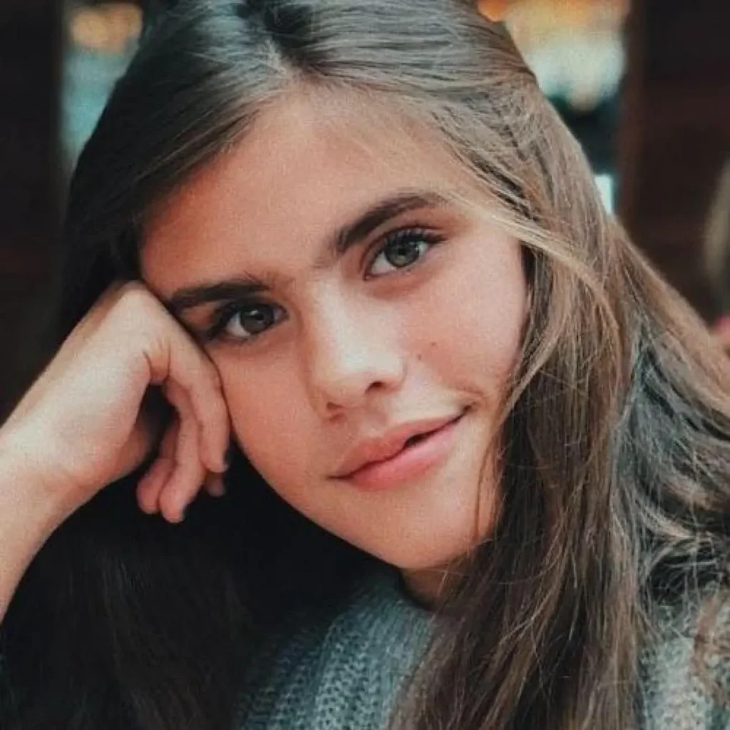 Ana Tena Biography: Boyfriend, Age, Net Worth, Parents, Family, Height, Movies