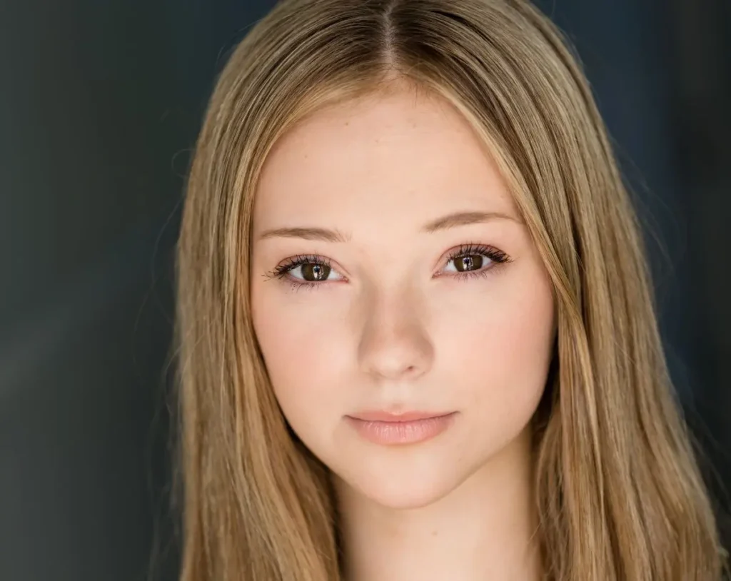 Sophie Grace Biography: Age, Net Worth, Parents, Boyfriend, Movies
