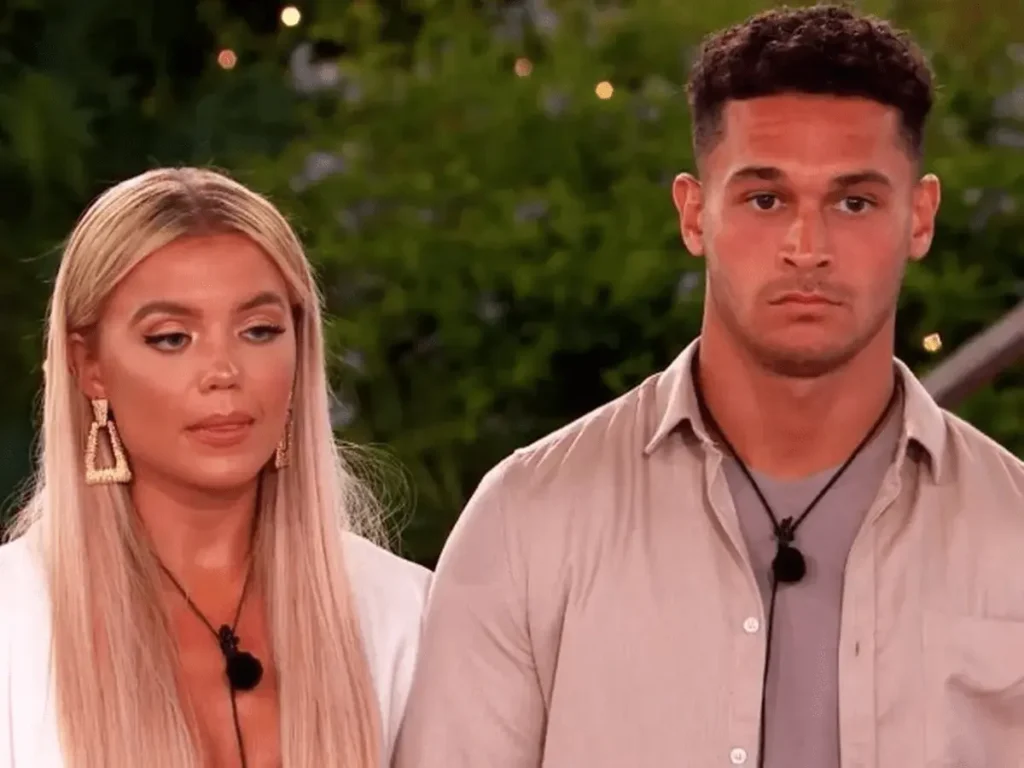 Molly Smith Cuts Ties with Ex Callum Jones After His Split from Jess Gale