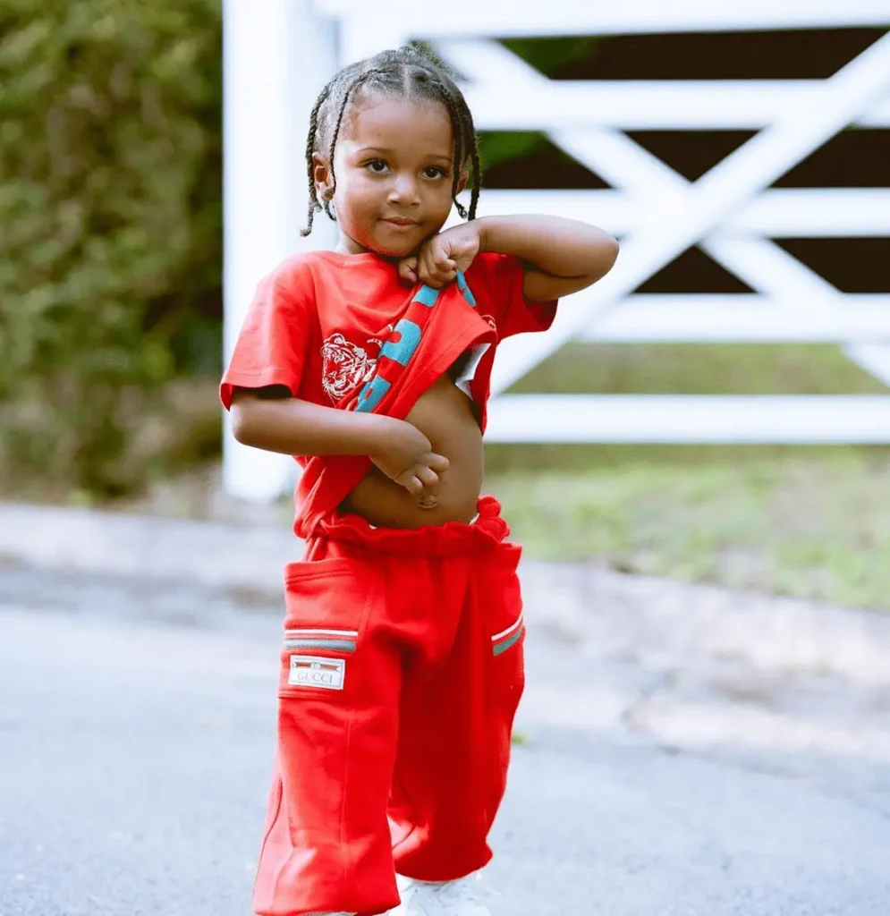 Wizkid’s son, Zion Ayo-Balogun Biography: Age, Mother, Net Worth, Girlfriend, Siblings, Nationality