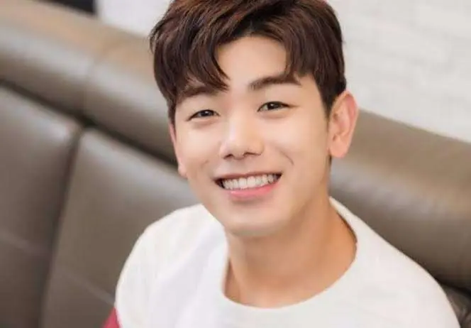 Eric Nam Bio: Age, Net Worth, Parents, Siblings, Wife, Instagram, Songs, Awards, Wiki