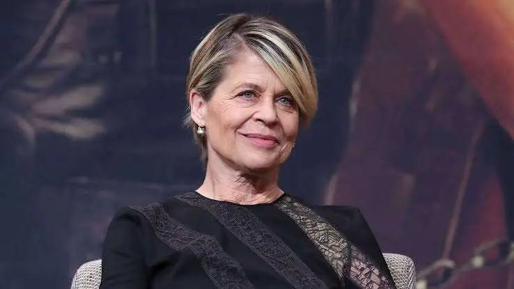 Linda Hamilton Biography: Age, Net Worth, Instagram, Spouse, Height, Wiki, Parents, Siblings, Children, Awards, Movies