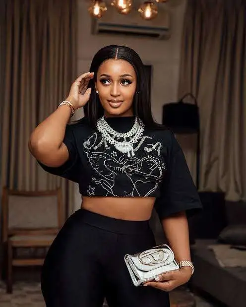 Karen Bujulu Biography: Age, Parents, Husband, Wikipedia, Boyfriend, Net Worth