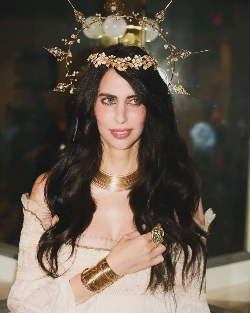 Hila Klein Biography: Husband, Child, Age, Net Worth, YouTube, Parents, Siblings, Height, Wiki