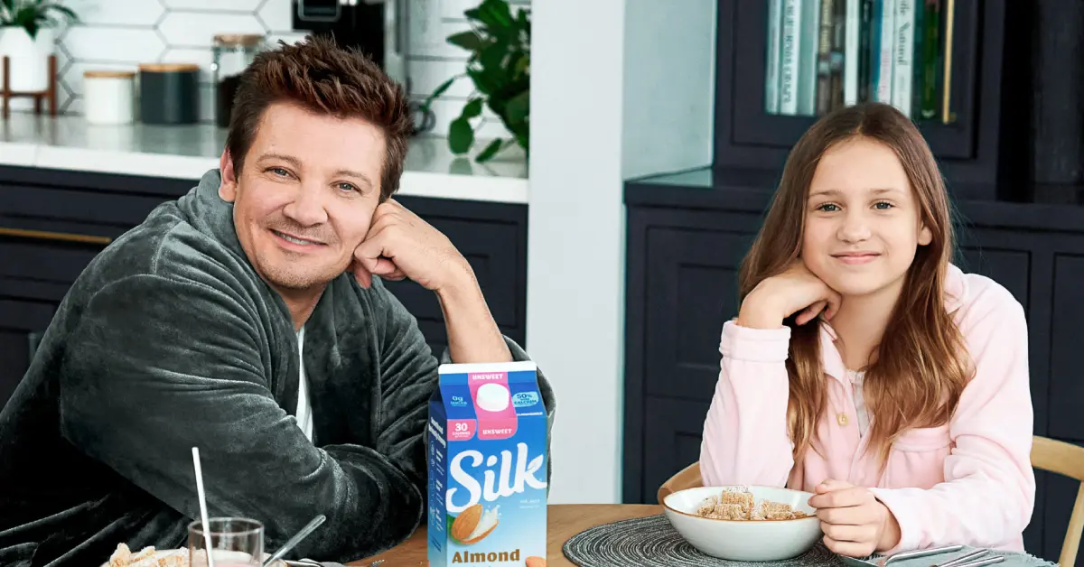 Ava Berlin Renner Photo