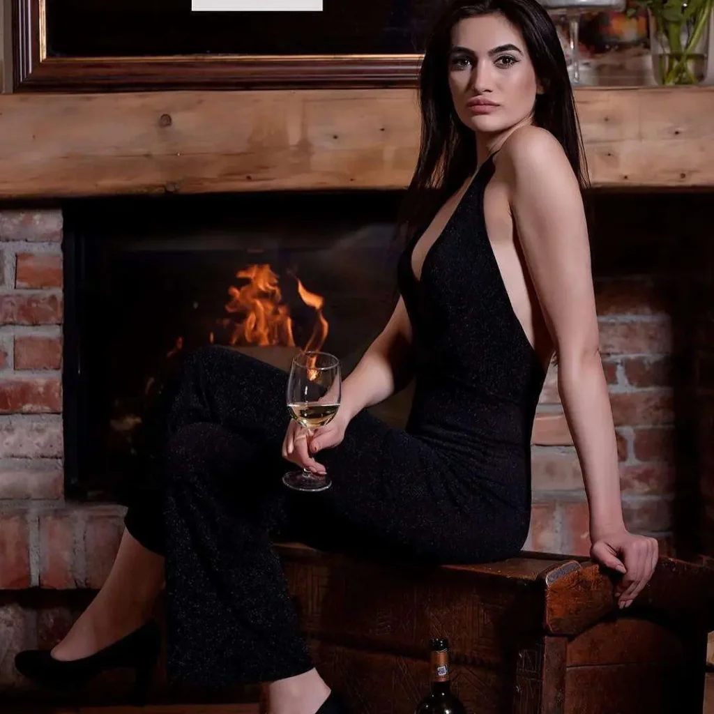 Georgiana Naghel Biography: Age, Net Worth, Instagram, Spouse, Height, Wiki, Parents, Siblings, Children