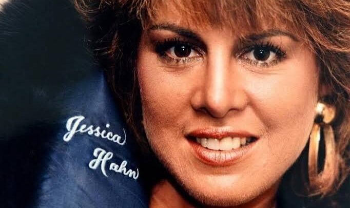 Jessica Hahn Biography: Age, Net Worth, Instagram, Wiki, Movies, Controversies, Children, Parents, Siblings