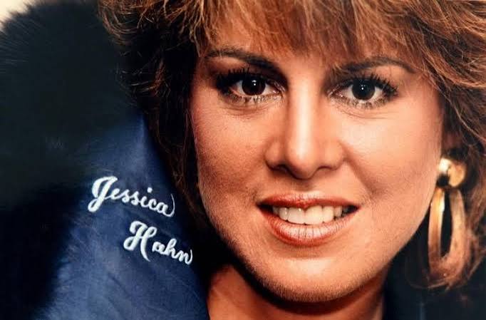Jessica Hahn Biography: Age, Net Worth, Instagram, Wiki, Movies, Controversies, Children, Parents, Siblings