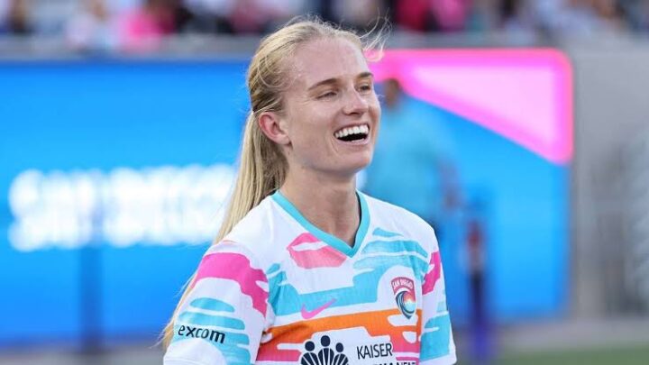 Kaitlyn Torpey Biography: Age, Net Worth, Instagram, Spouse, Height, Wiki, Parents, Siblings, Children, Awards