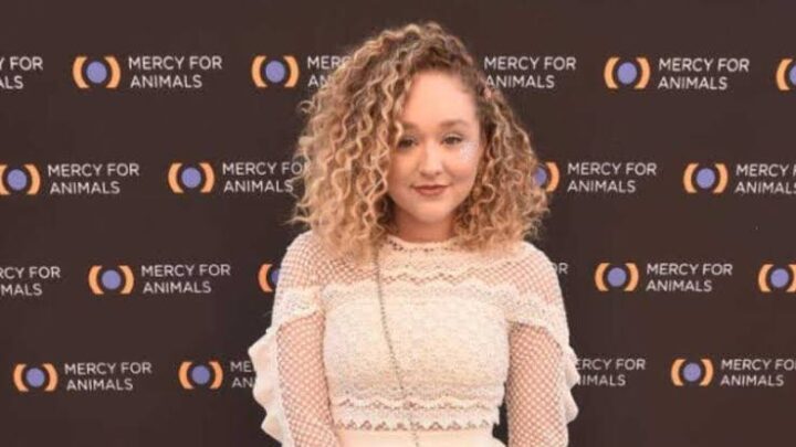 Persia White’s Daughter, Mecca Morgan White Biography: Age, Net Worth, Social Media, Spouse, Height, Wiki, Parents, Career, Movies