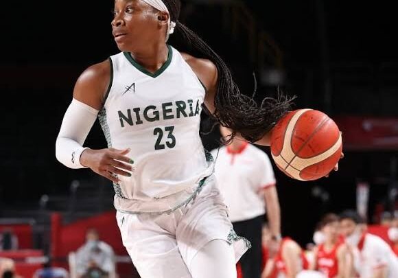 Ezinne Kalu Biography: Age, Net Worth, Instagram, Spouse, Height, Wiki, Parents, Siblings, Awards