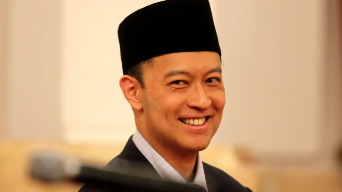 Tom Lembong Biography: Religion, Age, Children, Wife, Net Worth, Education, Wikipedia, Nationality