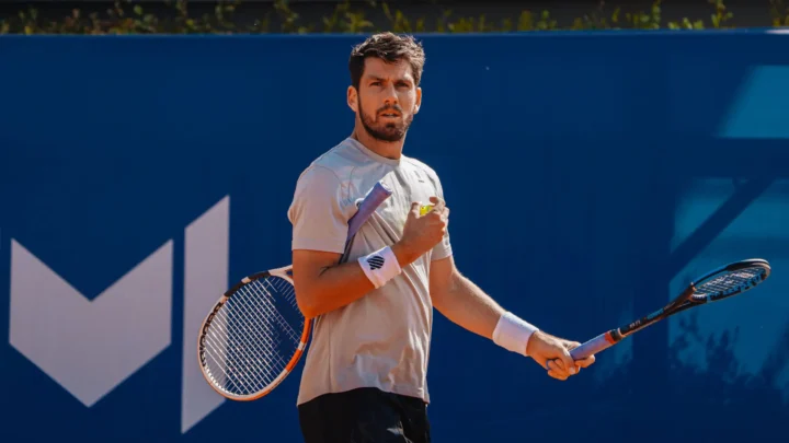 Cameron Norrie Biography: Age, Net Worth, Instagram, Spouse, Height, Wiki, Parents, Siblings, Children, Awards, Current Team