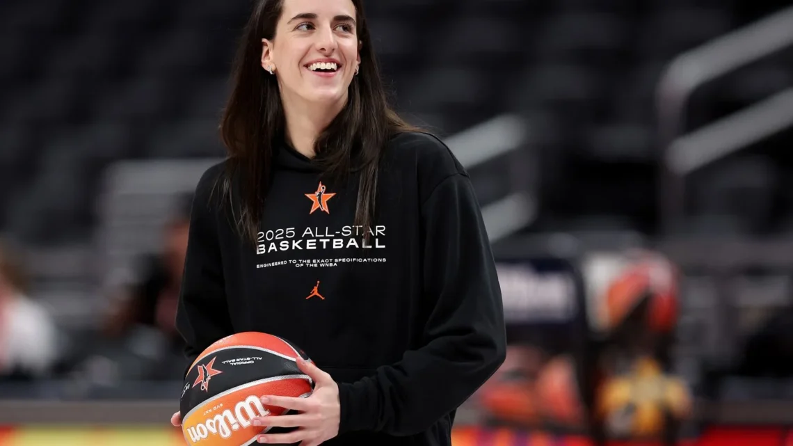 Caitlin Clark Biography: Awards, Age, Net Worth, Parents, Height, Siblings, Boyfriend, Team