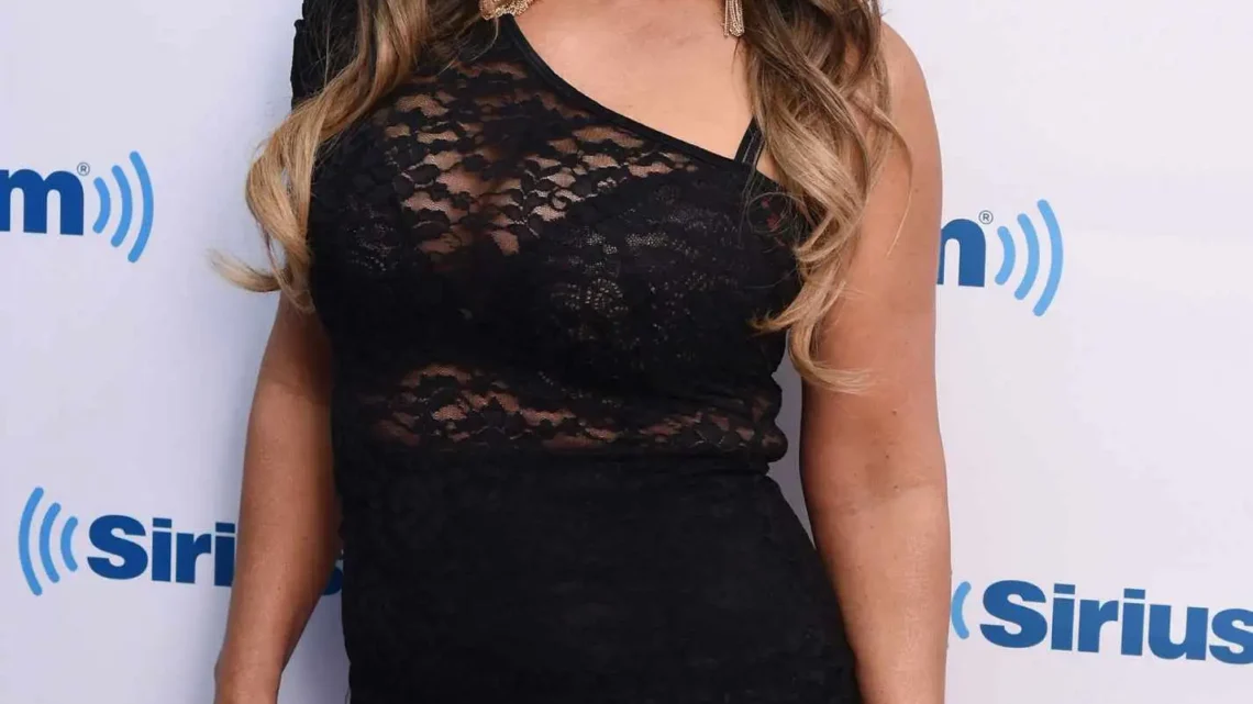 Jillian Barberie Biography: Movies, Age, Parents, Siblings, Net Worth, Height, Controversy, Children, Movies, Husband, Books