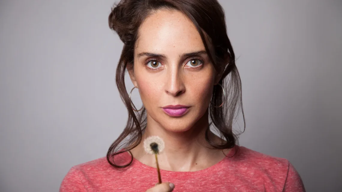 Irán Castillo Biography: Children, Husband, Siblings, Parents, Movies, Age, Net Worth, Songs, Height