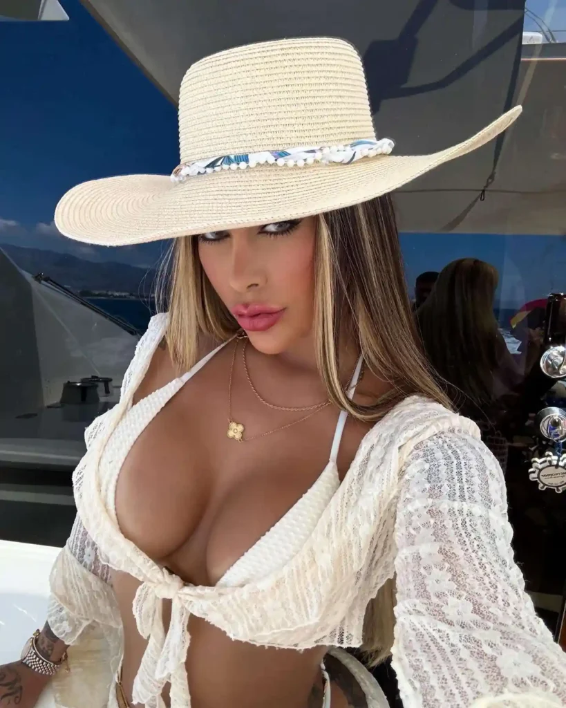 Gabriela Cavallin Biography: Movies, Age, Child, Siblings, Parents, Net Worth, Awards, Songs, Boyfriend, Controversy