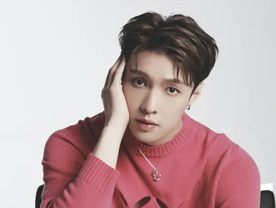 Lay Zhang Biography: Age, Wife, Family, Instagram, Net Worth, Girlfriend, Height, Songs, Movies