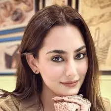 Sweetaj Brar Biography: Songs, Instagram, Wikipedia, Age, Net Worth, Family, Photos, Boyfriend