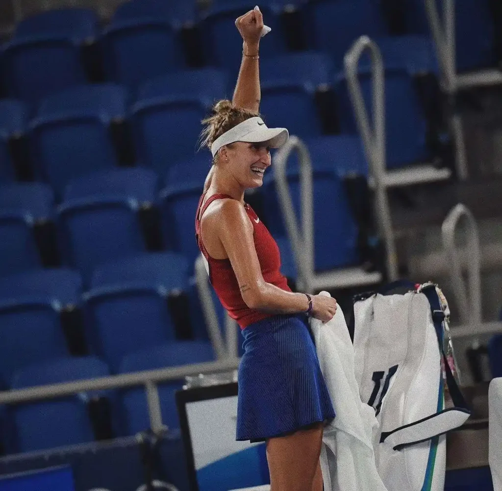Markéta Vondroušová Biography: Age, Awards, Parents, Siblings, Net Worth, Height, Boyfriend, Team