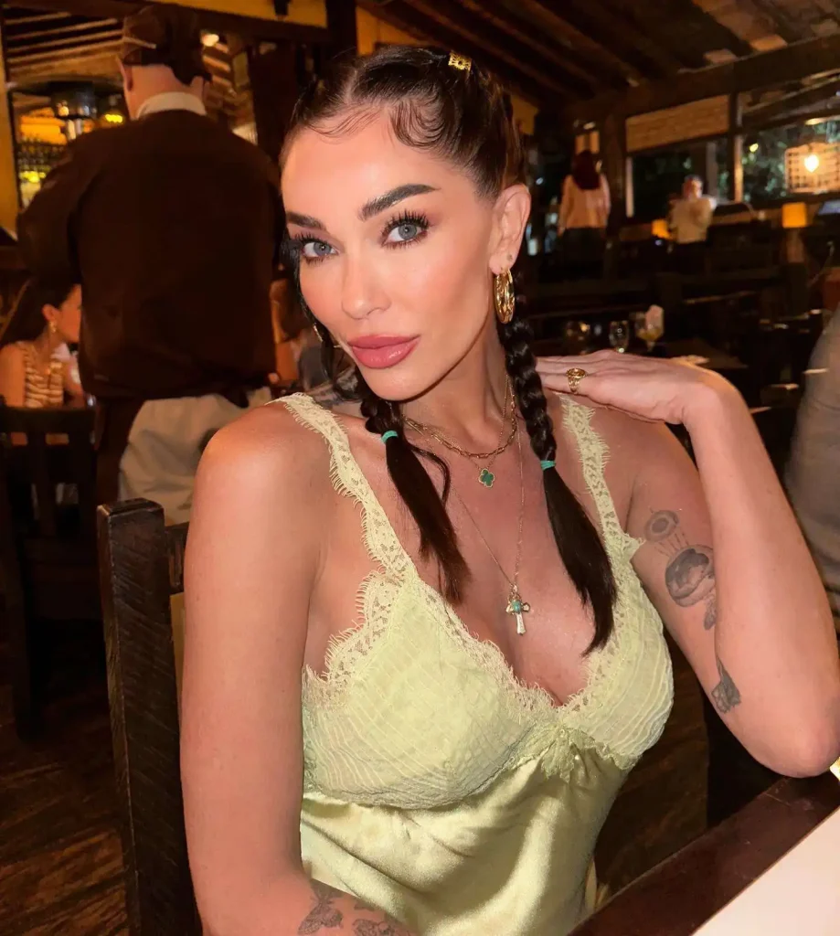 Jasmine Waltz Biography: Age, Parents, Siblings, Net Worth, Height, Controversy, Children, Movies