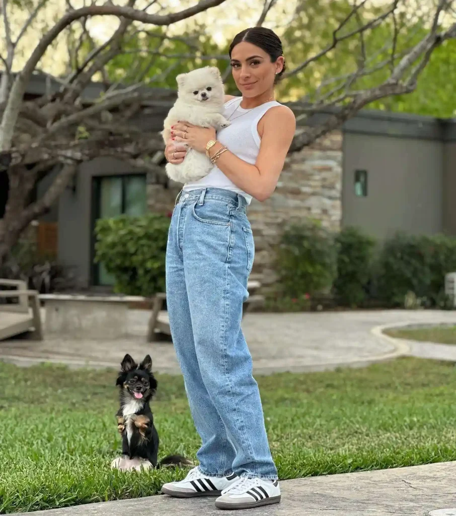 Ana Brenda Contreras Biography: Boyfriend, Siblings, Parents, Age, Net Worth, Height