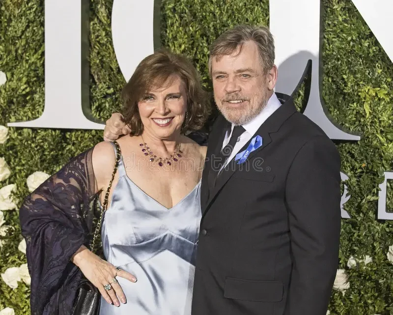 Mark Hamill’s wife Marilou York Biography: Net Worth, Parents, Children, Siblings, Age, Height, Husband Mark Hamill’s wife Marilou York Biography: Net Worth, Parents, Children, Siblings, Age, Height, Husband