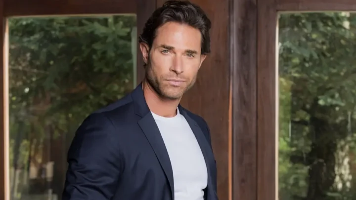 Sebastián Rulli Biography: Movies, Instagram, Height, Wiki, Partner, Parents, Siblings, Age, Net Worth