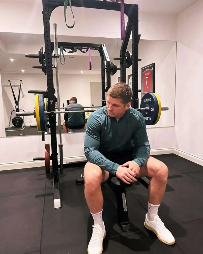 Owen Farrell Biography: Awards, Age, Siblings, Parents, Net Worth, Height, Wife, Children, Team