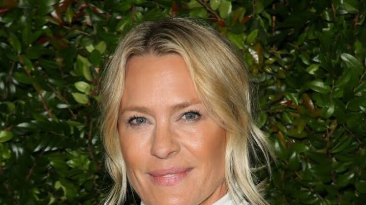 Robin Wright Biography: Age, Net Worth, Parents, Height, Siblings, Children, Husband, TV Series, Awards   