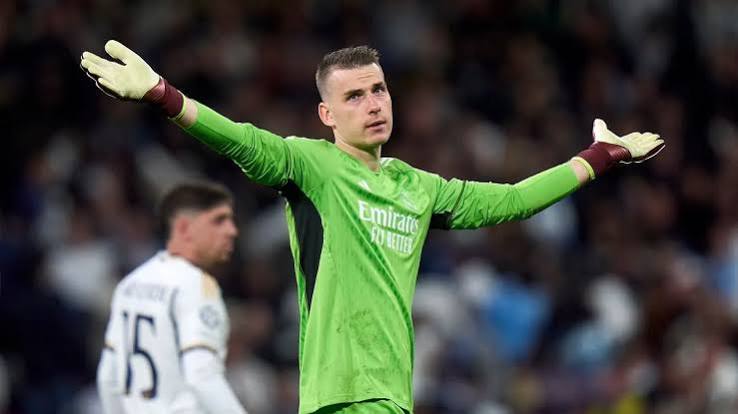 Andriy Lunin Biography: Transfers, Current Team, Goals, Age, Net Worth, Siblings, Parents, Height, Wife, Son