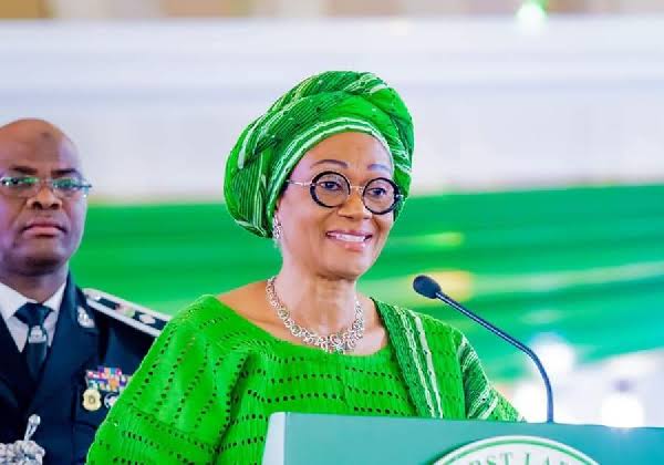 My Husband Is Not to Blame for the Current Hardship – First Lady Oluremi Tinubu