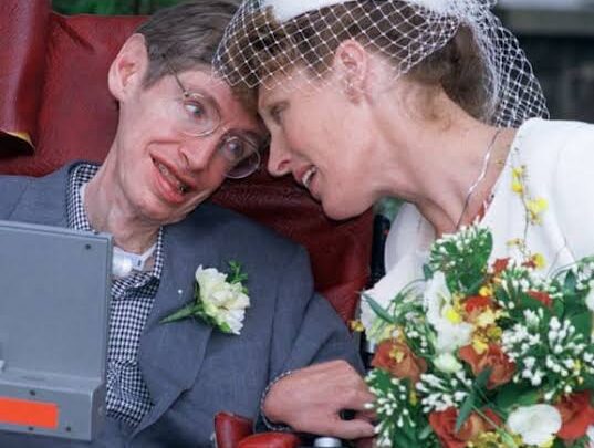 Stephen Hawking’s ex-wife, Elaine Mason Biography: Age, Net Worth, Siblings, Husband, Family, Pictures, Child, Wikipedia