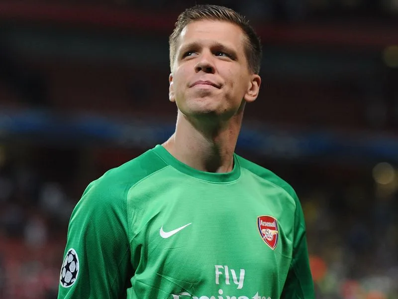 Wojciech Szczęsny Biography: Height, Age, Net Worth, Siblings, Parents, Wife, Team, Salary, Children