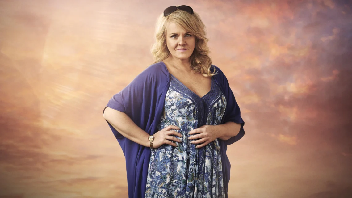 Sally Lindsay Biography: Awards, Height, Siblings, Age, Net Worth, Parents, Children, Movies, Husband, TV Series