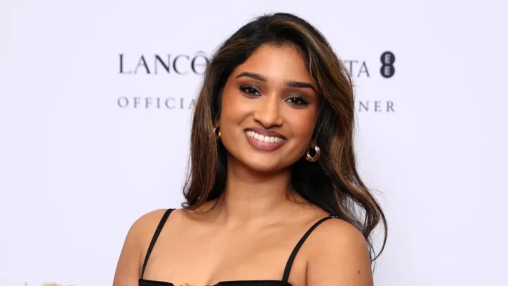 Varada Sethu Biography: Parents, Children, Age, Siblings, Husband, Height, Net Worth, Movies, Awards