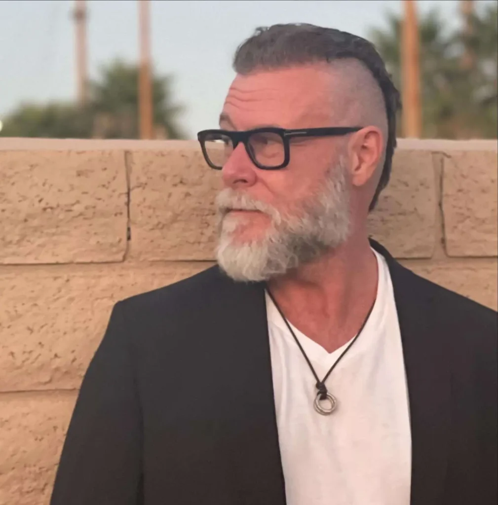 Dean Mcdermott Biography: Girlfriend, Height, Siblings, Age, Net Worth, Parents, Movies, TV Series