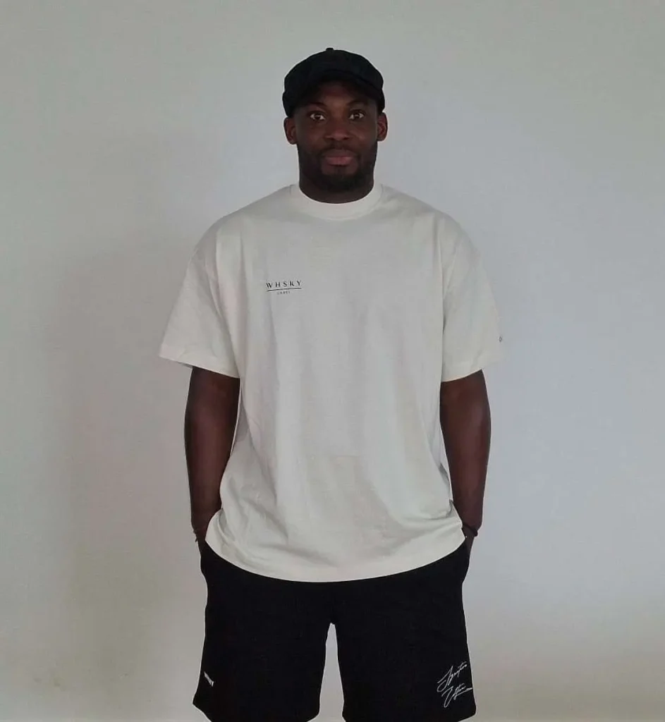 Michael Essien Biography: Awards, Age, Net Worth, Siblings, Parents, Former Team, Height, Wife, Children
