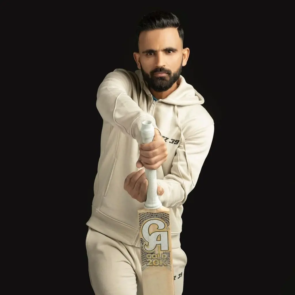 Fakhar Zaman Biography: Stats, Team, Wife, Awards, Age, Net Worth, Wikipedia, Scores, Current Team