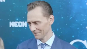 Tom Hiddleston