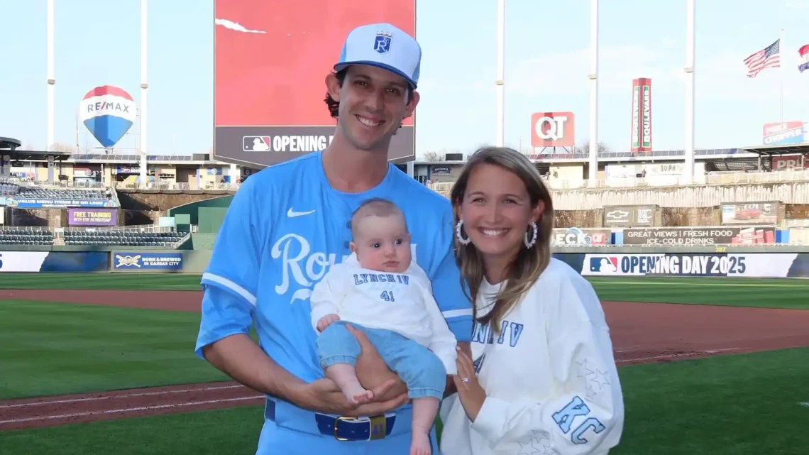 Daniel Lynch Biography: Age, Children, Wikipedia, Net Worth, Wife, Awards, Height