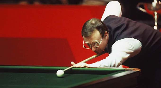 Dennis Taylor Biography: Religion, Net Worth, Age, Nationality, Ethnicity, Parents, Wife, Children, Awards