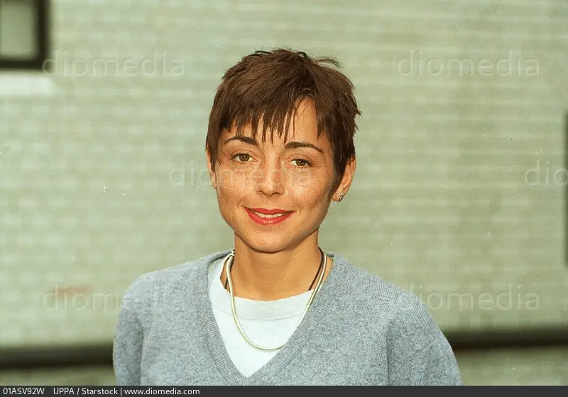 Charlotte Coleman Biography: Net Worth, Age, Spouse, Parents, Siblings, Family, Instagram, Movies
