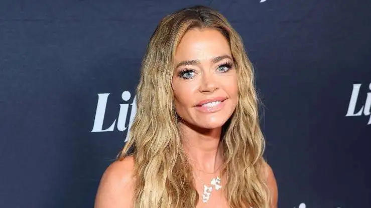 Denise Richards Biography: Height, Parents, Husband, Age, Net Worth, Siblings, Family, Movies, Awards, Wikipedia