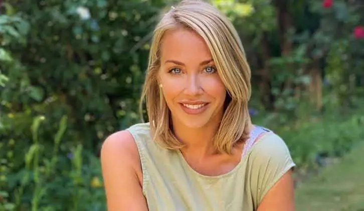 Laura Hamilton Biography: Father, Husband, Net Worth, Illness, Age, Salary, Instagram