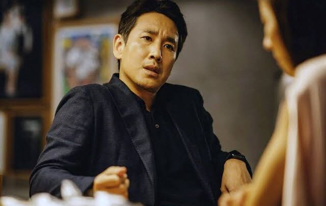 Lee Sun-Kyun Biography: Height, Age, Net Worth, Siblings, Parents, Children, Movies, Death 