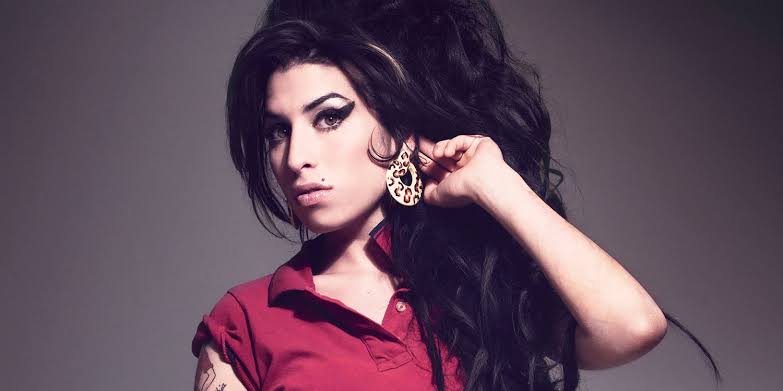 Amy Winehouse Biography: Husband, Age, Cause Of Death, Net Worth, Parents, Songs, Movie, Last Word & Photo