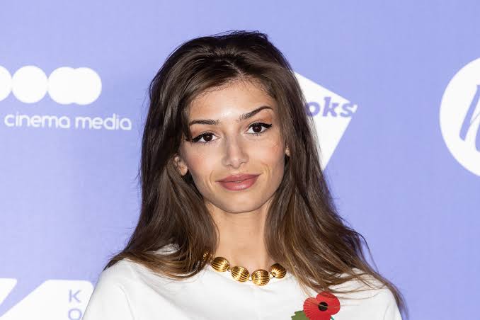 Mimi Keene Biography: Age, Movies, Net Worth, Height, Wikipedia, Boyfriend, Nationality, Parent