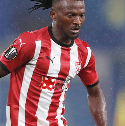 Olarenwaju Kayode Biography: Parents, Children, Age, Siblings, Height, Net Worth, Current Team, Wife, Goals, Transfers